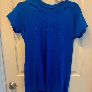 Lululemon Swiftly Tech 2.0  S/S  Hip Length Psychic Blue